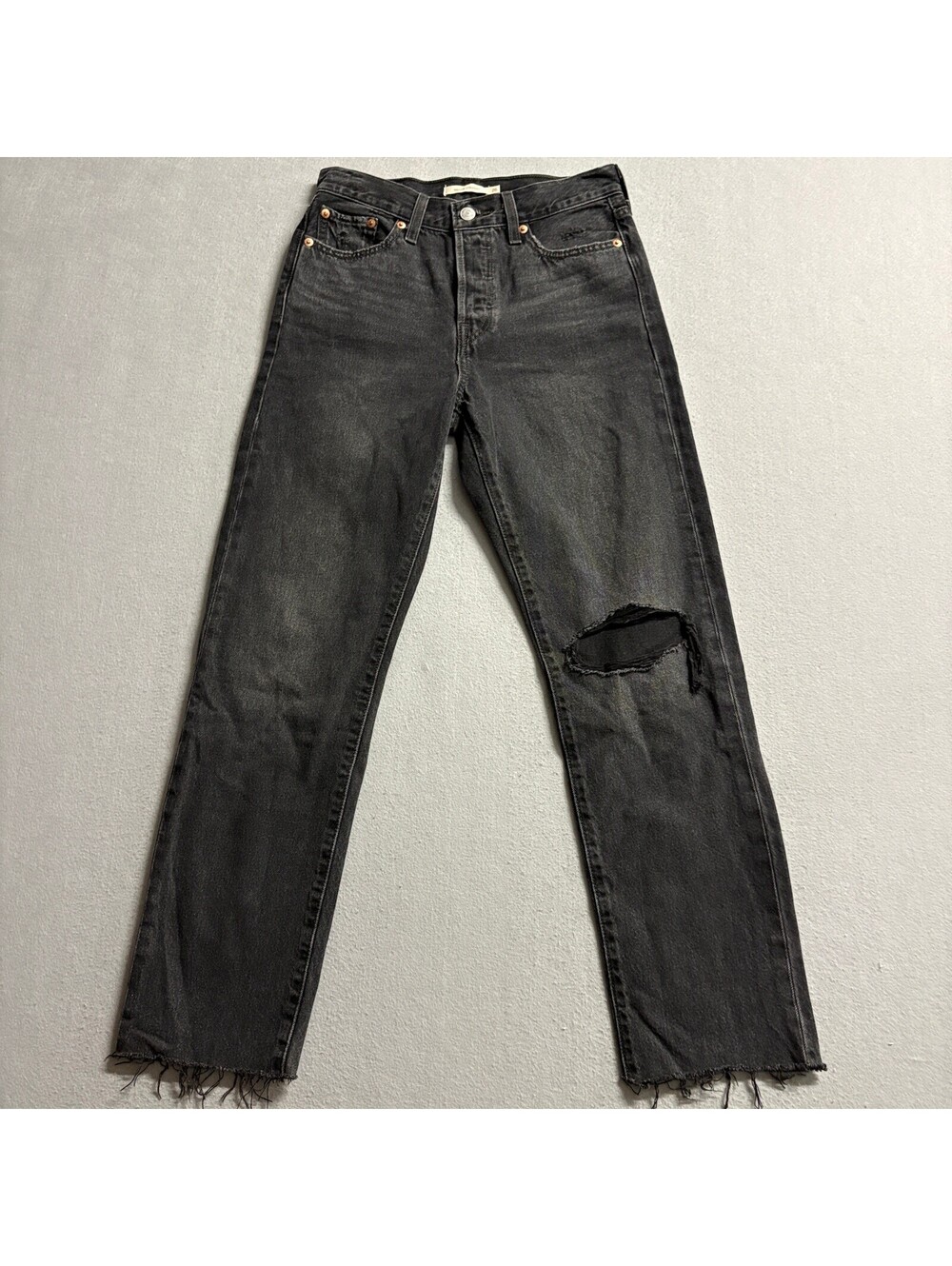 Levi's Premium Wedgie Straight Jeans Womens 26 Black Distressed Raw Hem Denim
